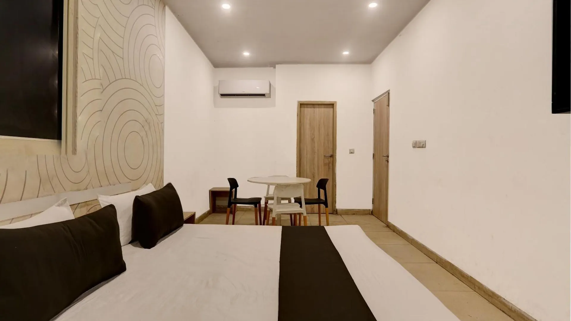 Hotel O Dwarka Mor Metro Hotel Delhi  4*, Delhi (National Capital Territory of India) India