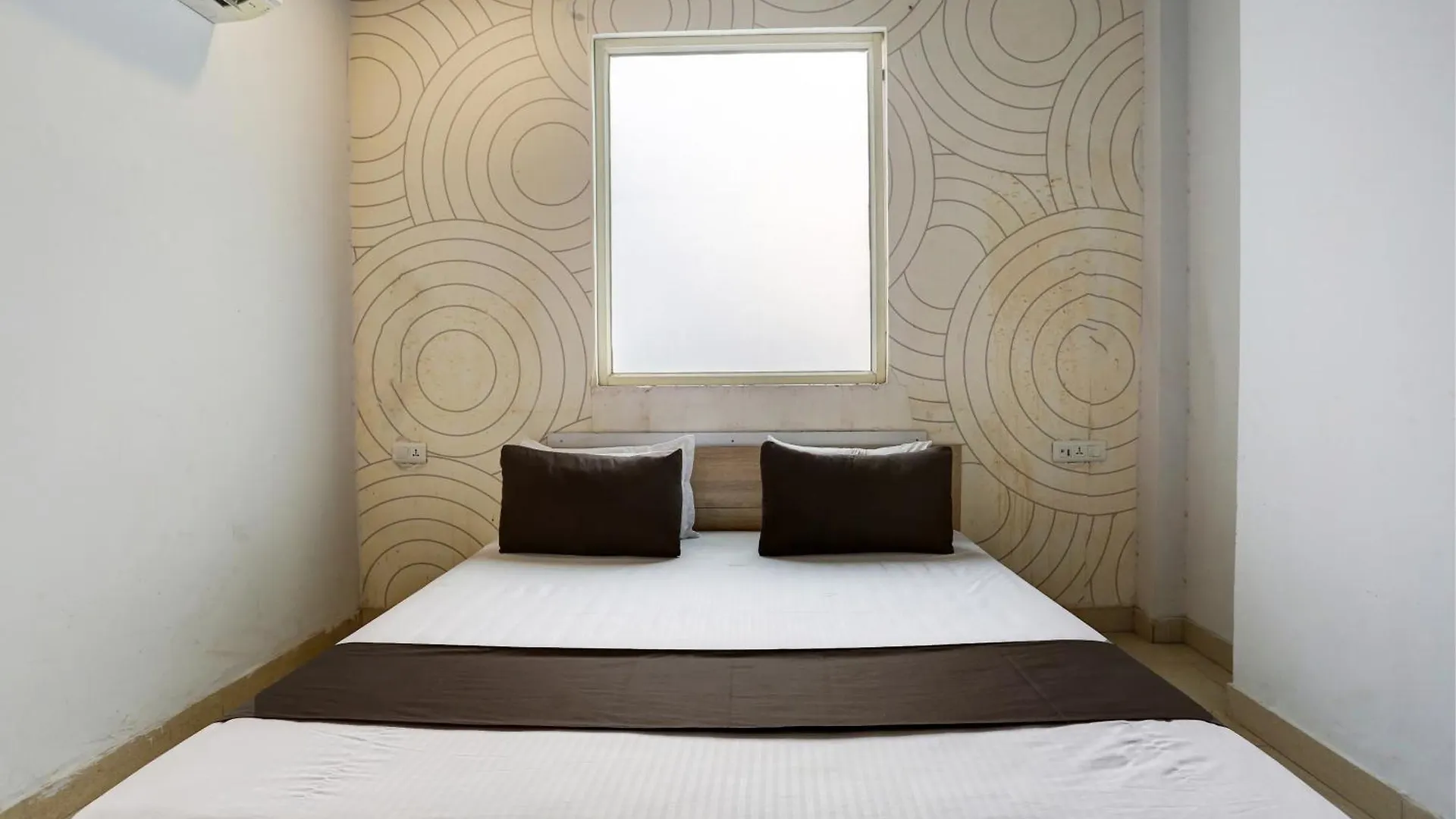 Hotel O Dwarka Mor Metro Hotel Delhi  India