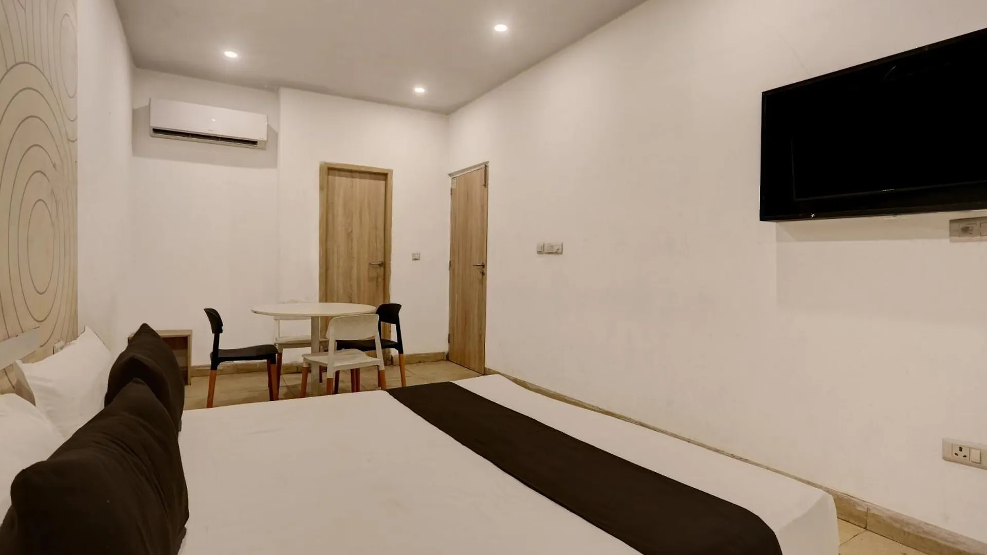 Hotel O Dwarka Mor Metro Hotel Delhi  India