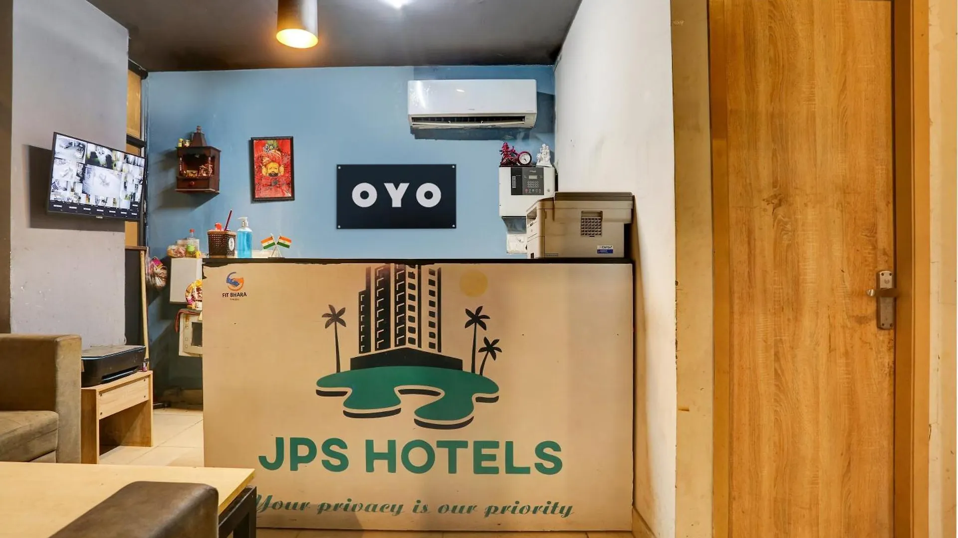 Hotel O Dwarka Mor Metro Hotel Delhi   Delhi (National Capital Territory of India)